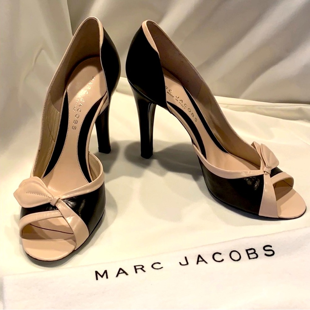 Marc Jacobs Leather Peep Toe D’orsay Pumps NWT 36.5/ 6 US